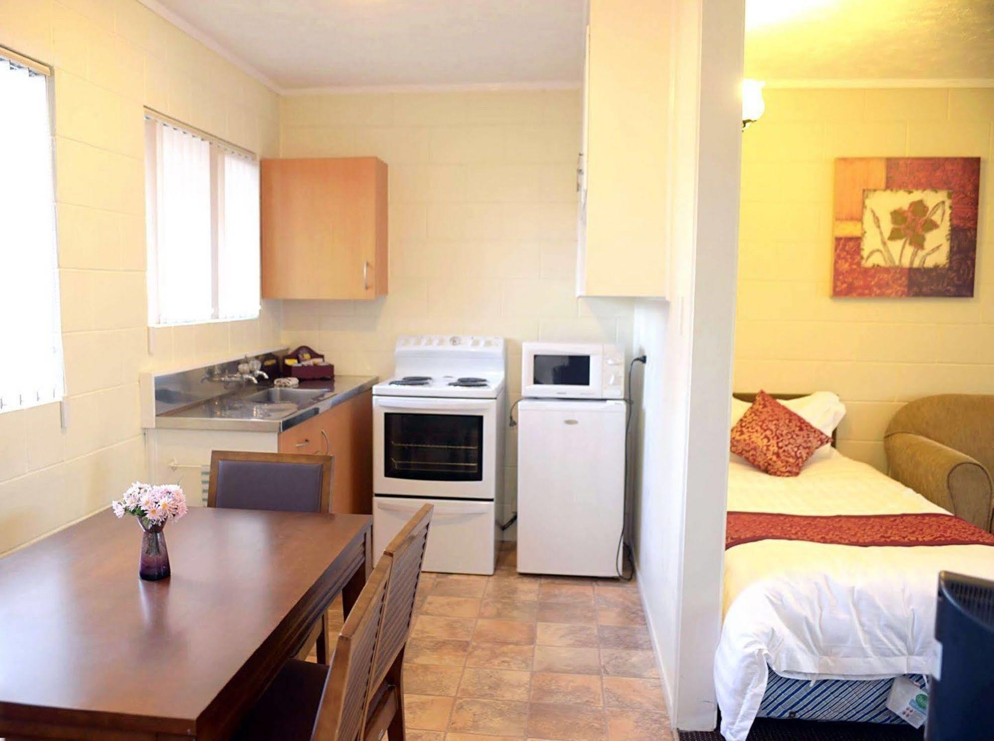 Abella Inn Окленд Экстерьер фото